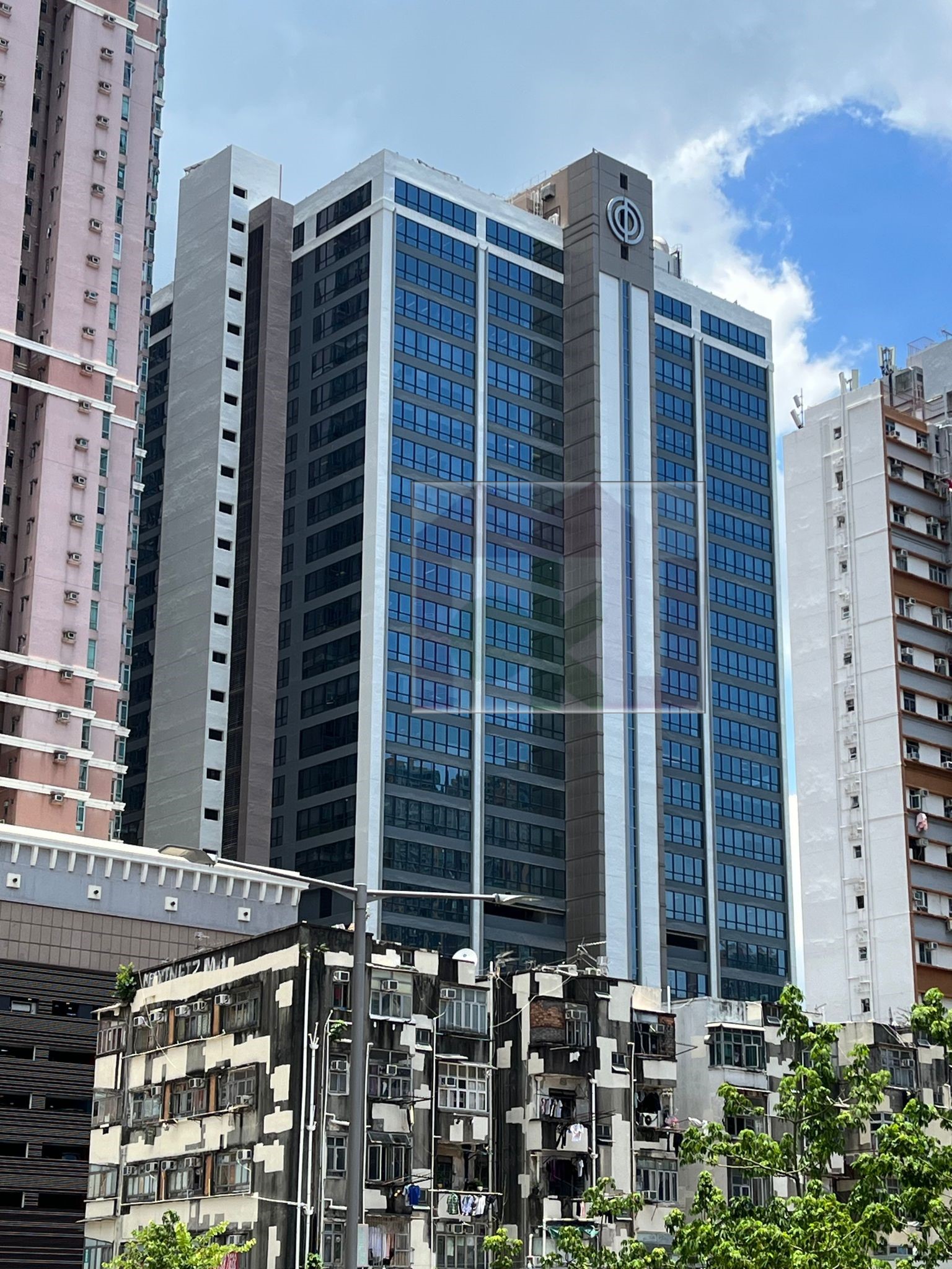 中染大廈, 荃灣